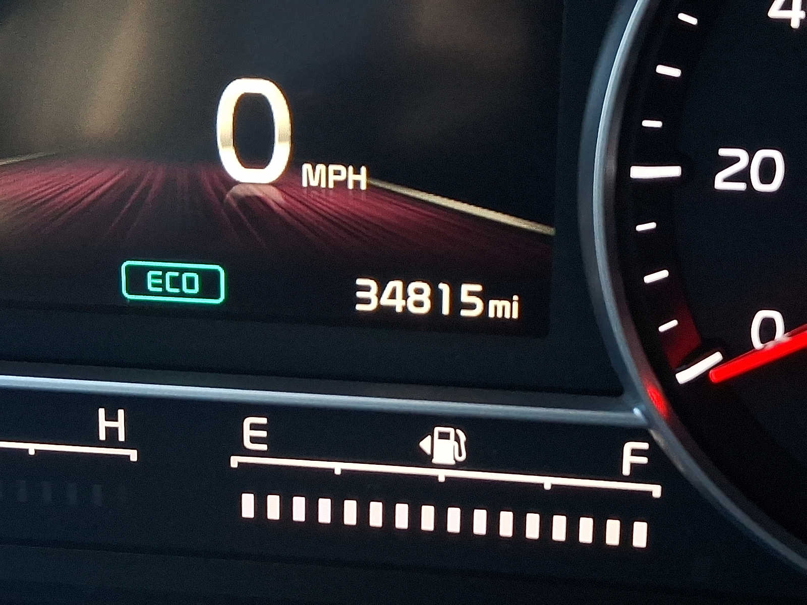 Thumbnail: 2022 Kia Sorento - 18