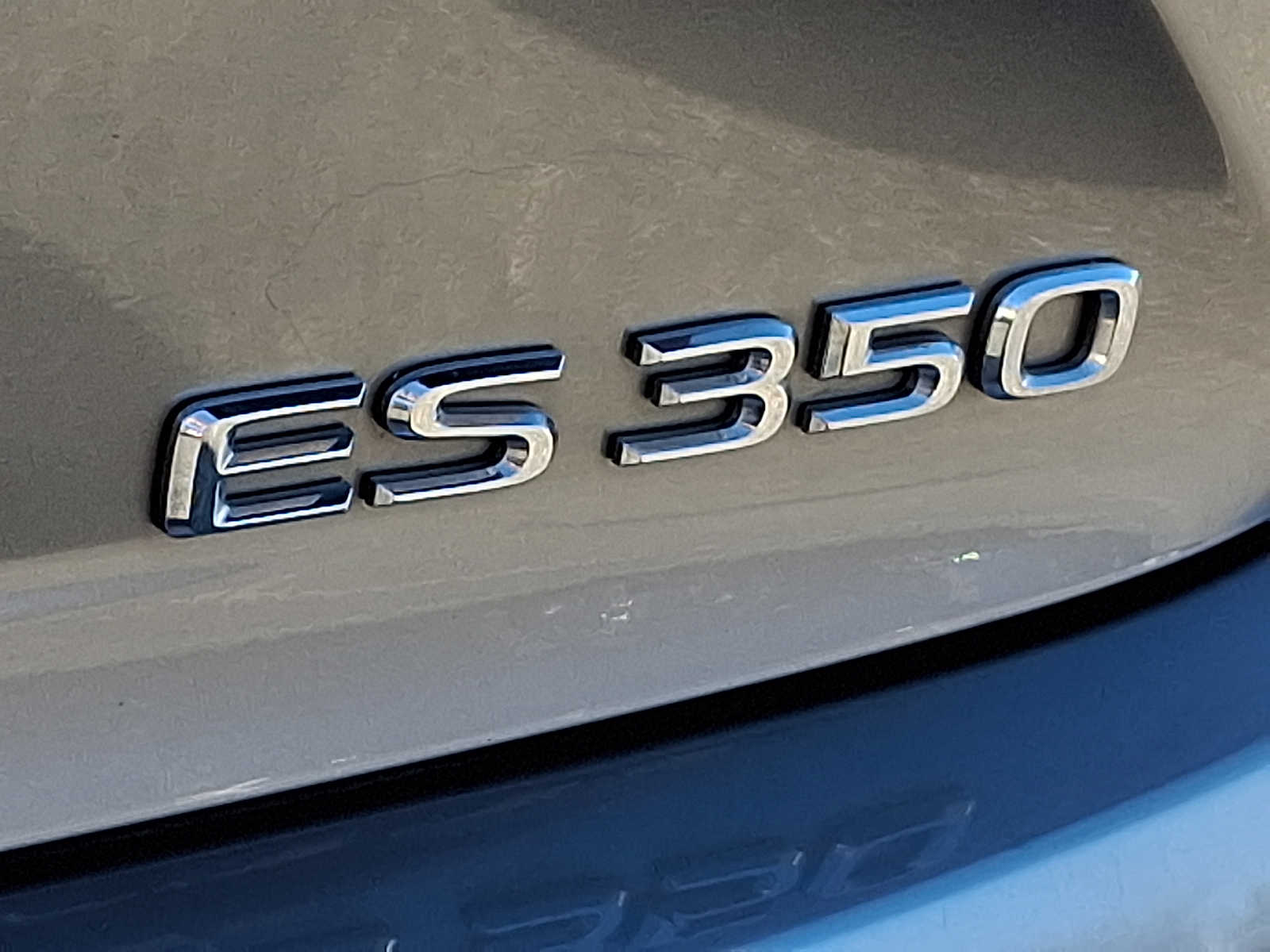 Thumbnail: 2018 Lexus ES - 28