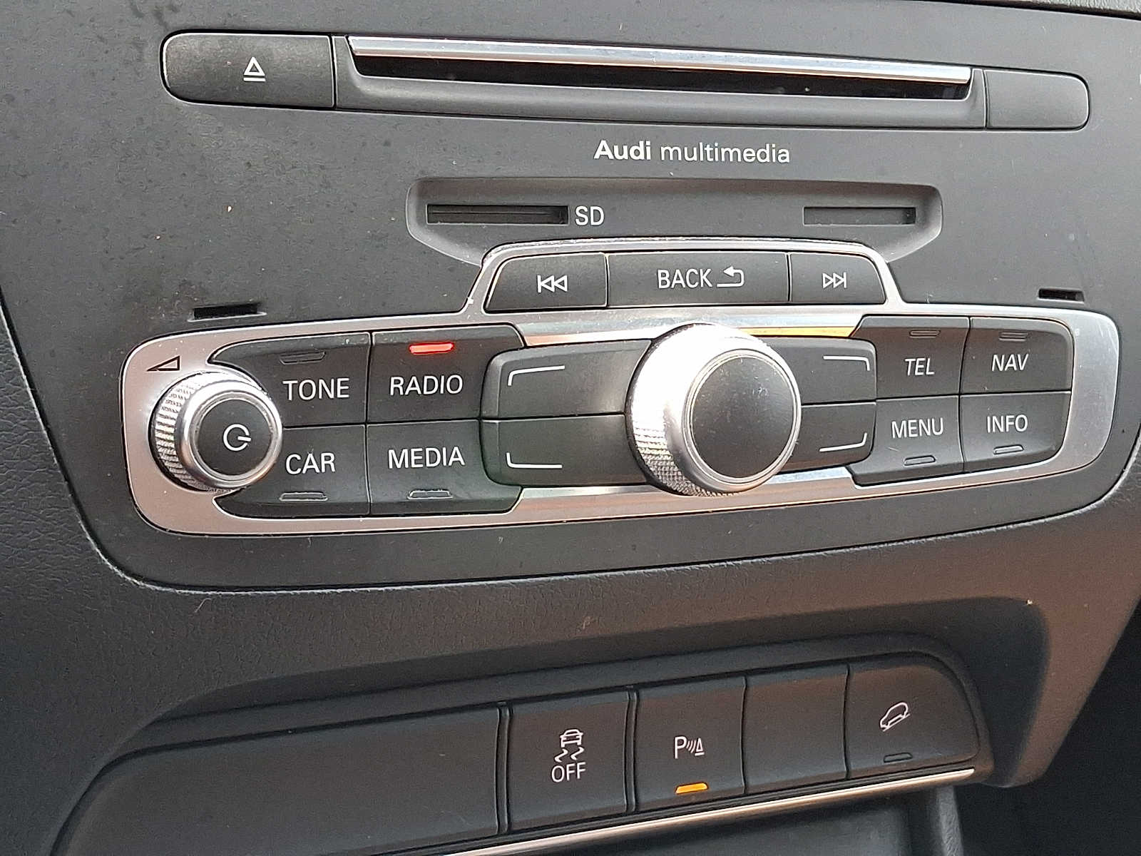 Thumbnail: 2018 Audi Q3 - 16