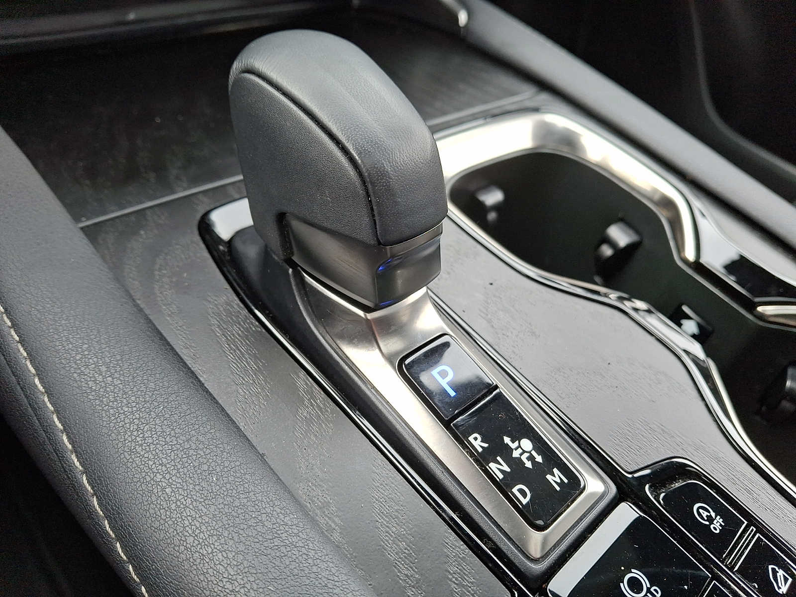 Thumbnail: 2023 Lexus RX - 12