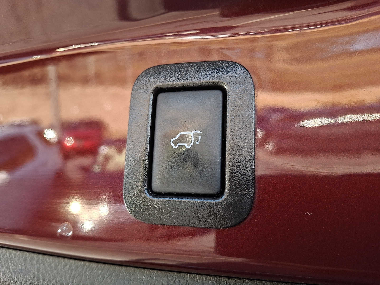 Thumbnail: 2019 Toyota Highlander - 28