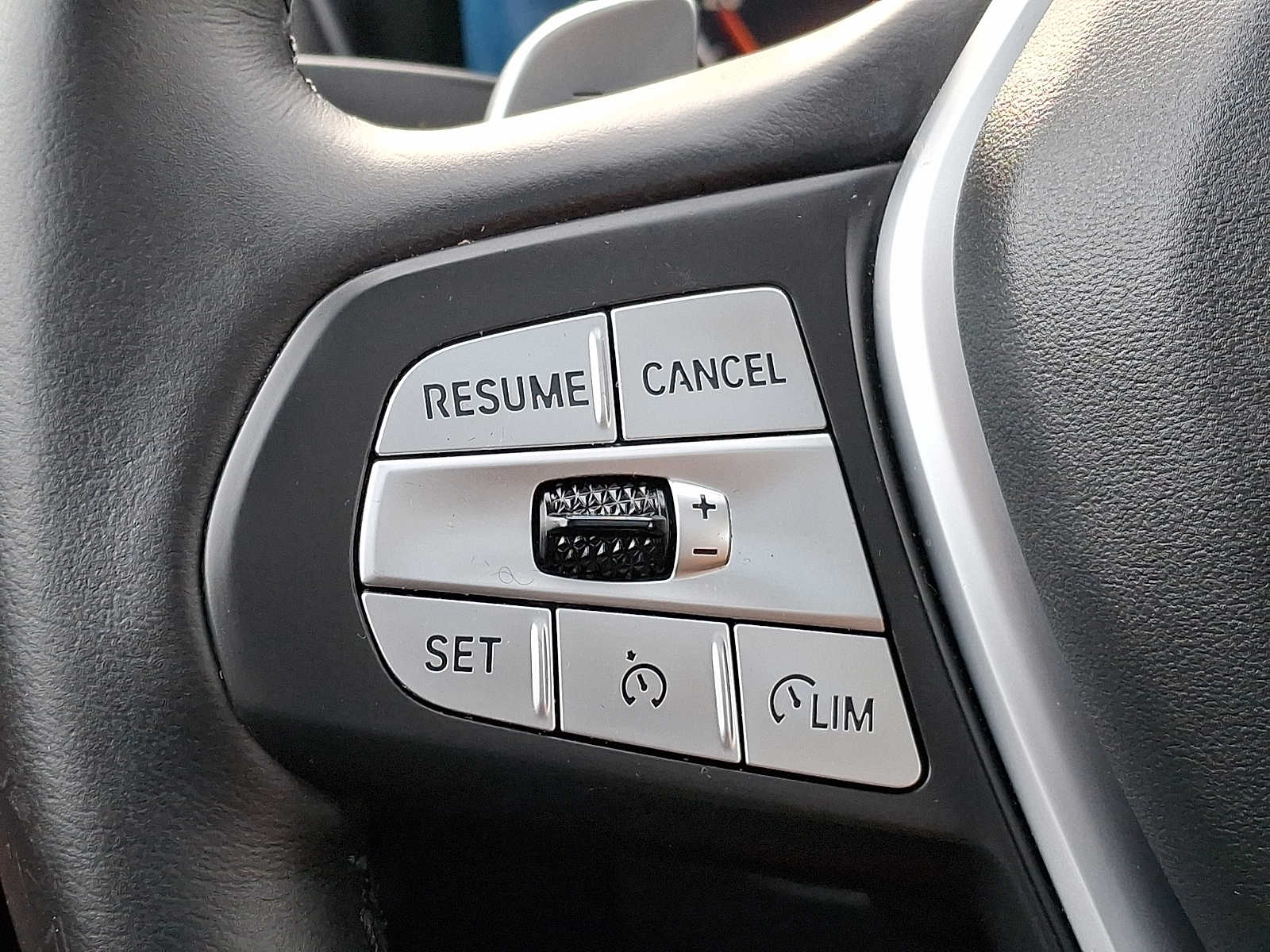 Thumbnail: 2024 BMW X3 - 16