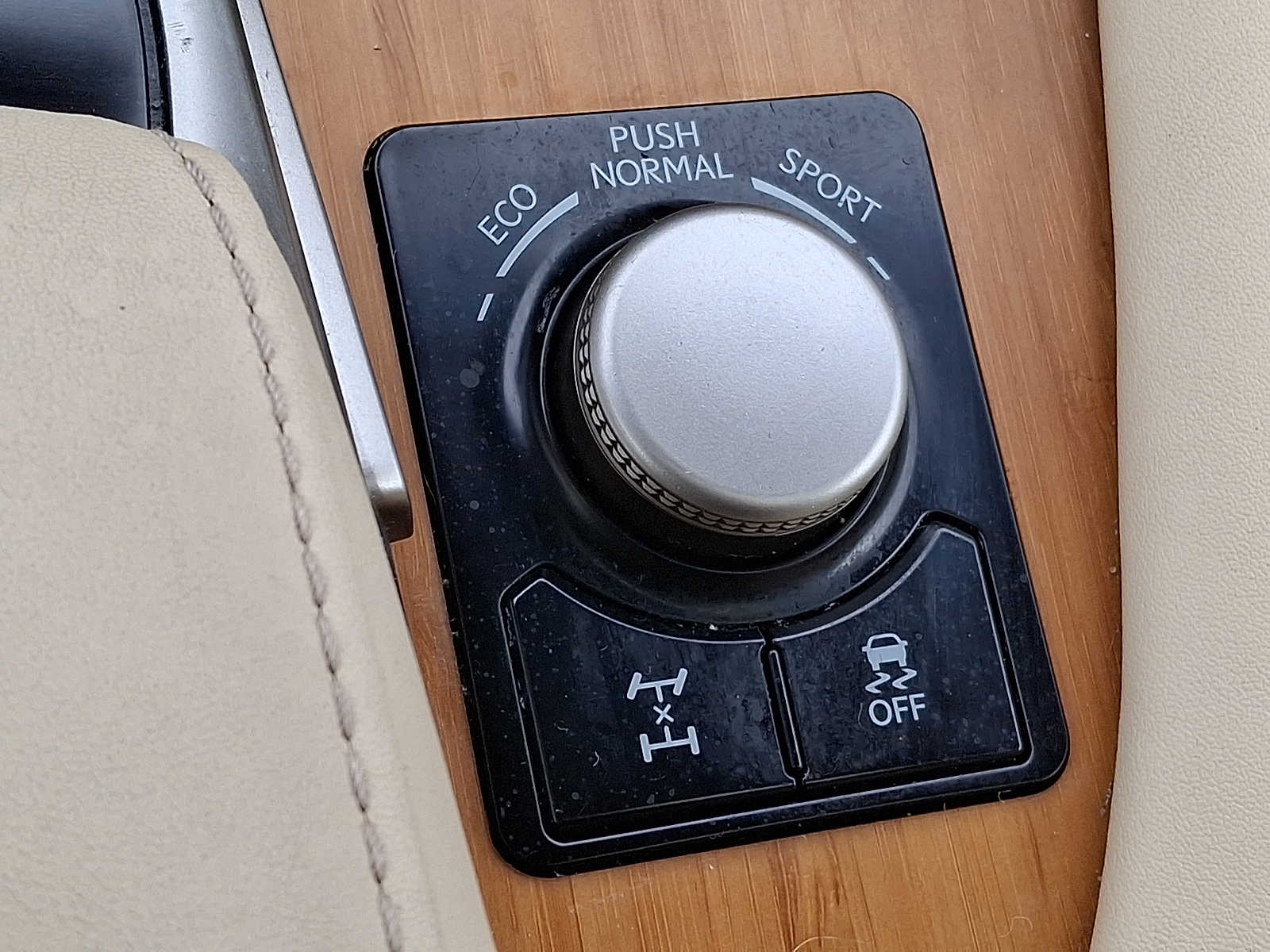 Thumbnail: 2017 Lexus RX - 22