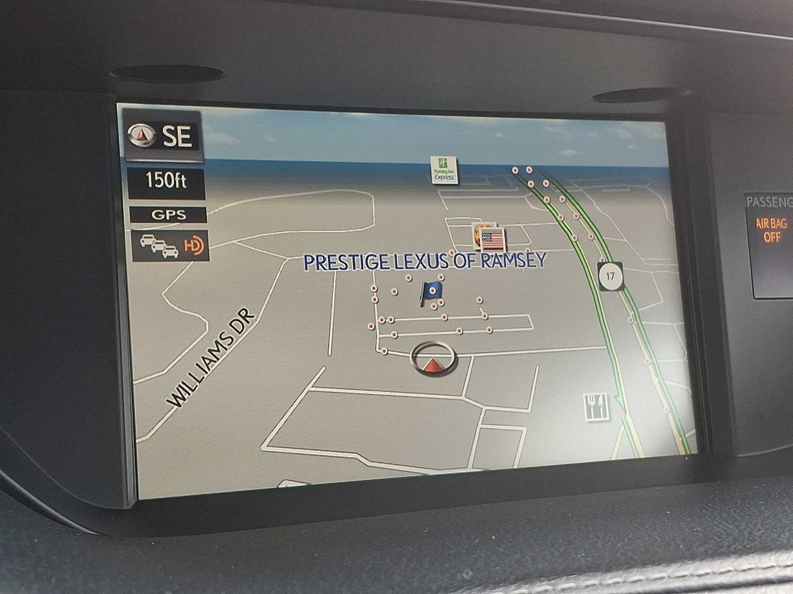 Thumbnail: 2018 Lexus ES - 15