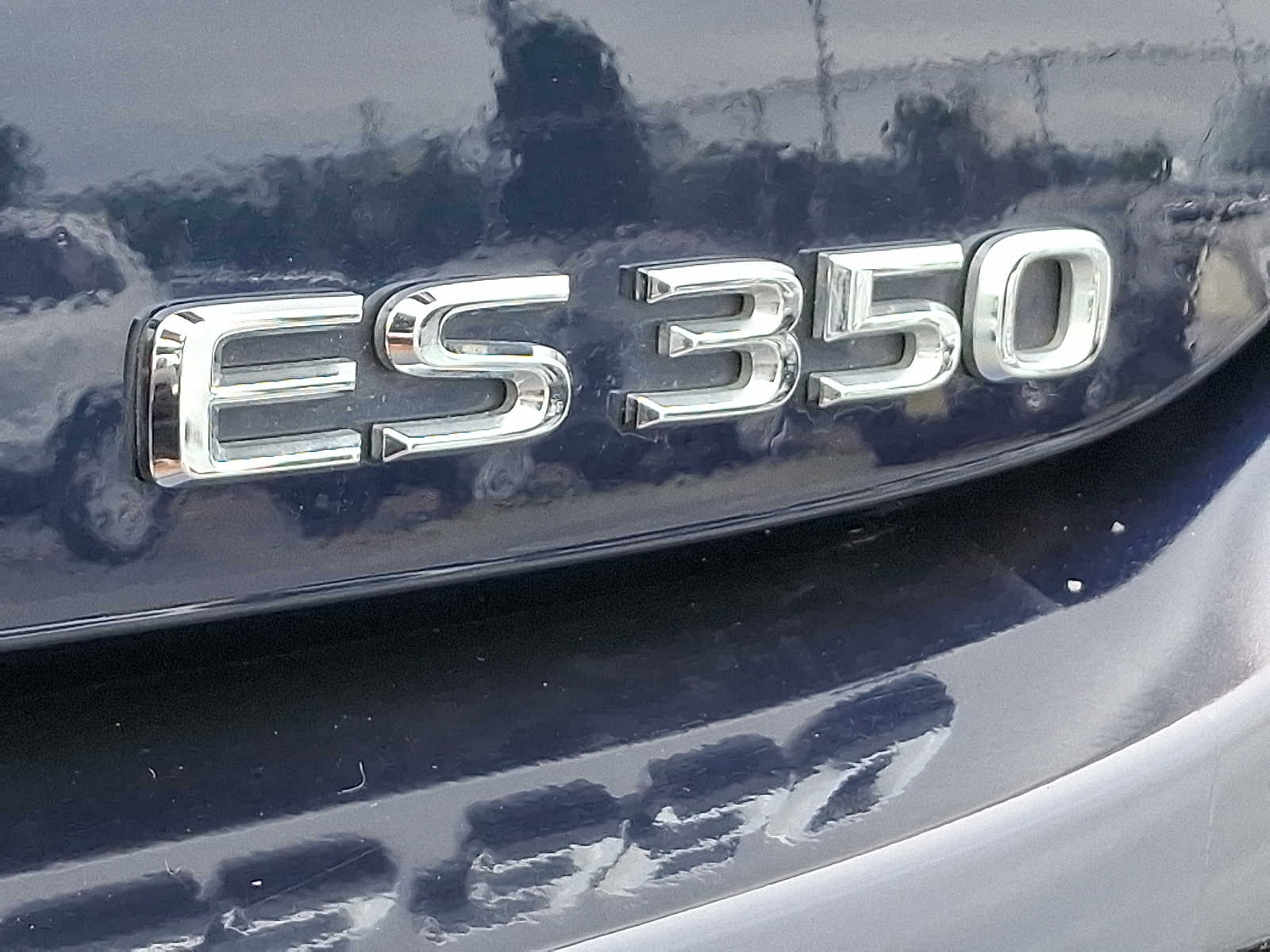 Thumbnail: 2022 Lexus ES - 29