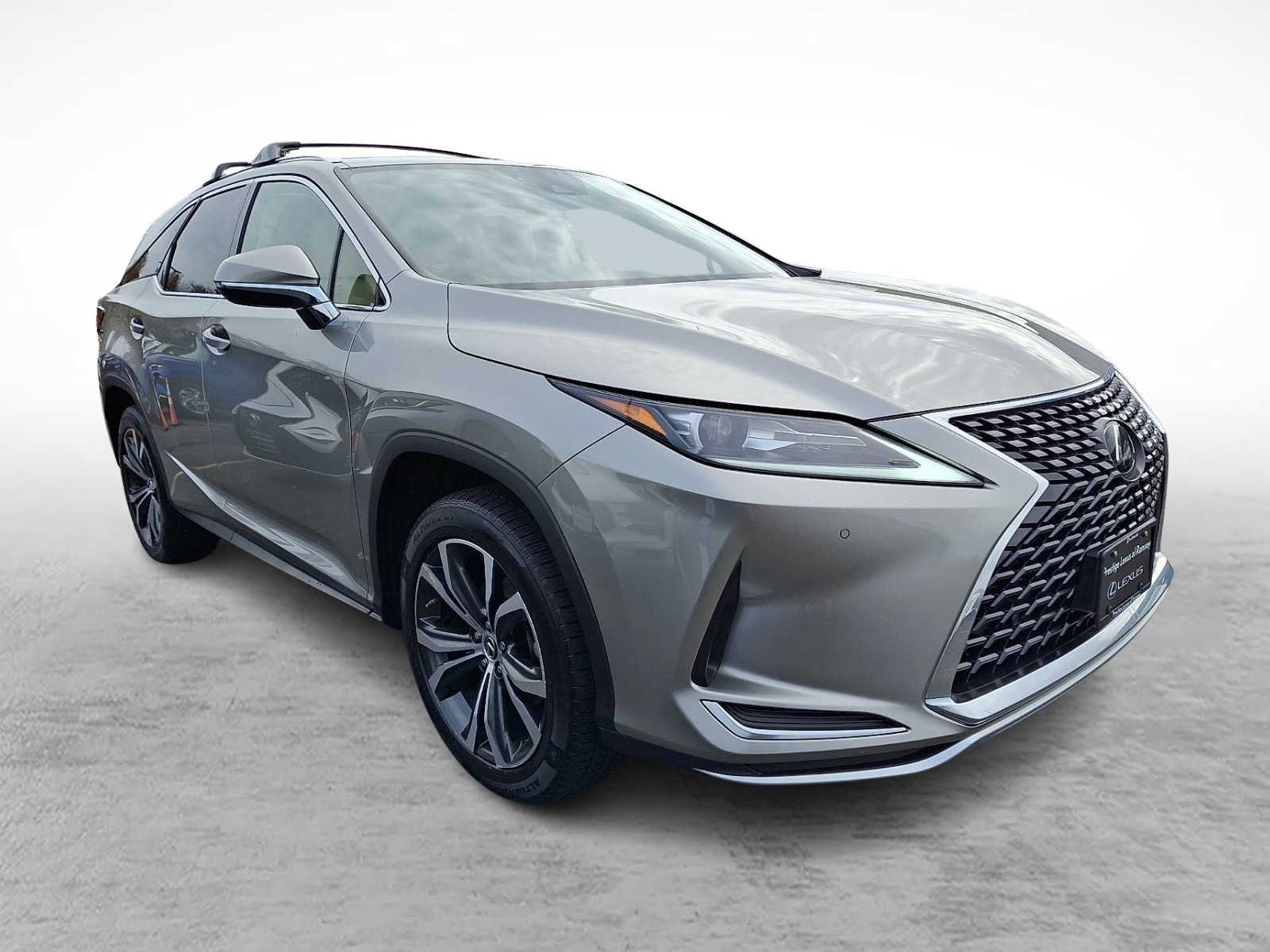 Thumbnail: 2020 Lexus RX - 3
