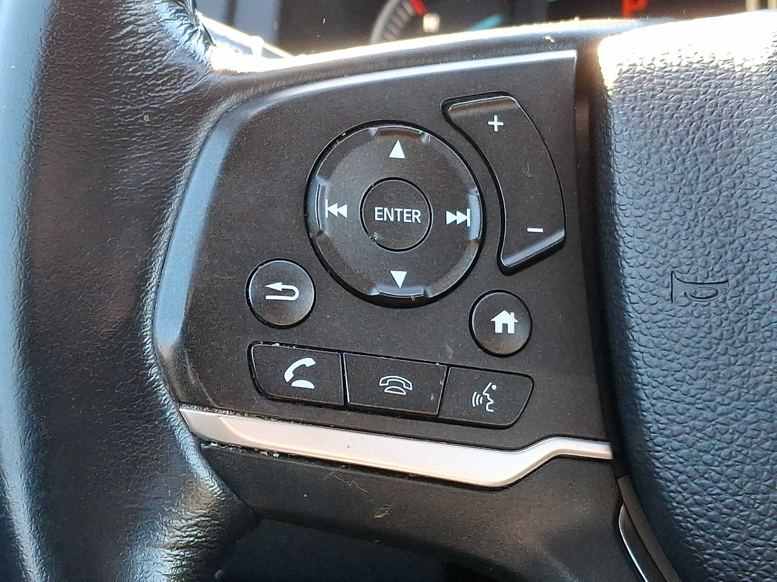 Thumbnail: 2019 Honda Pilot - 20