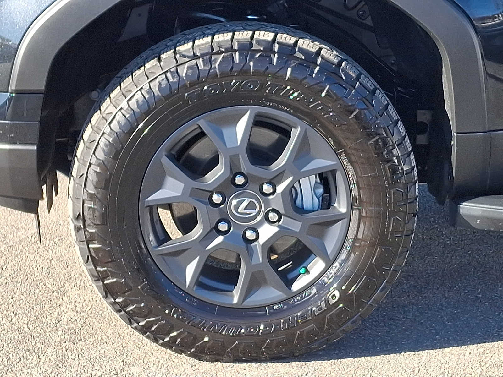 Thumbnail: 2024 Lexus GX - 6