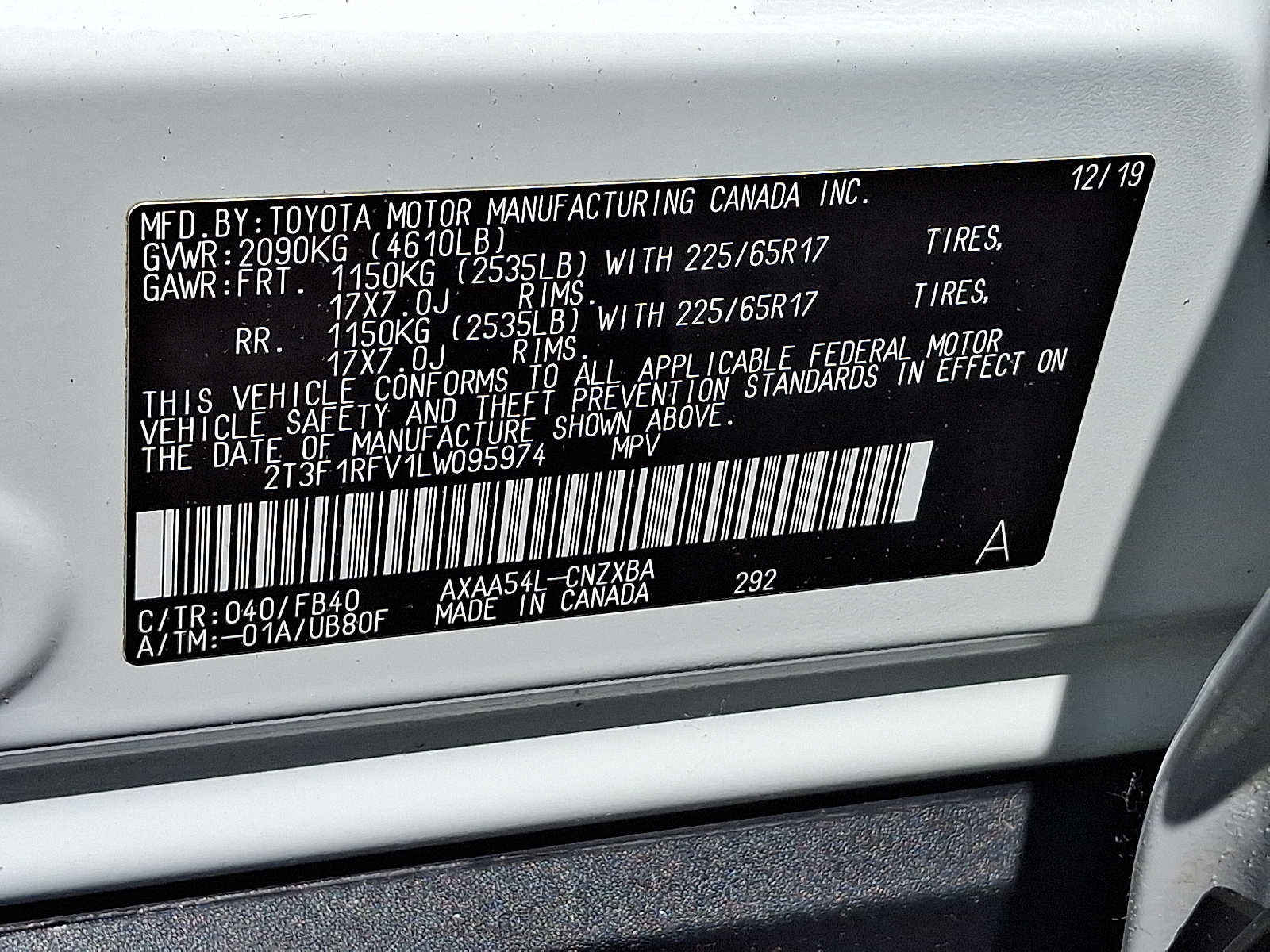 2020 Toyota RAV4 LE 26