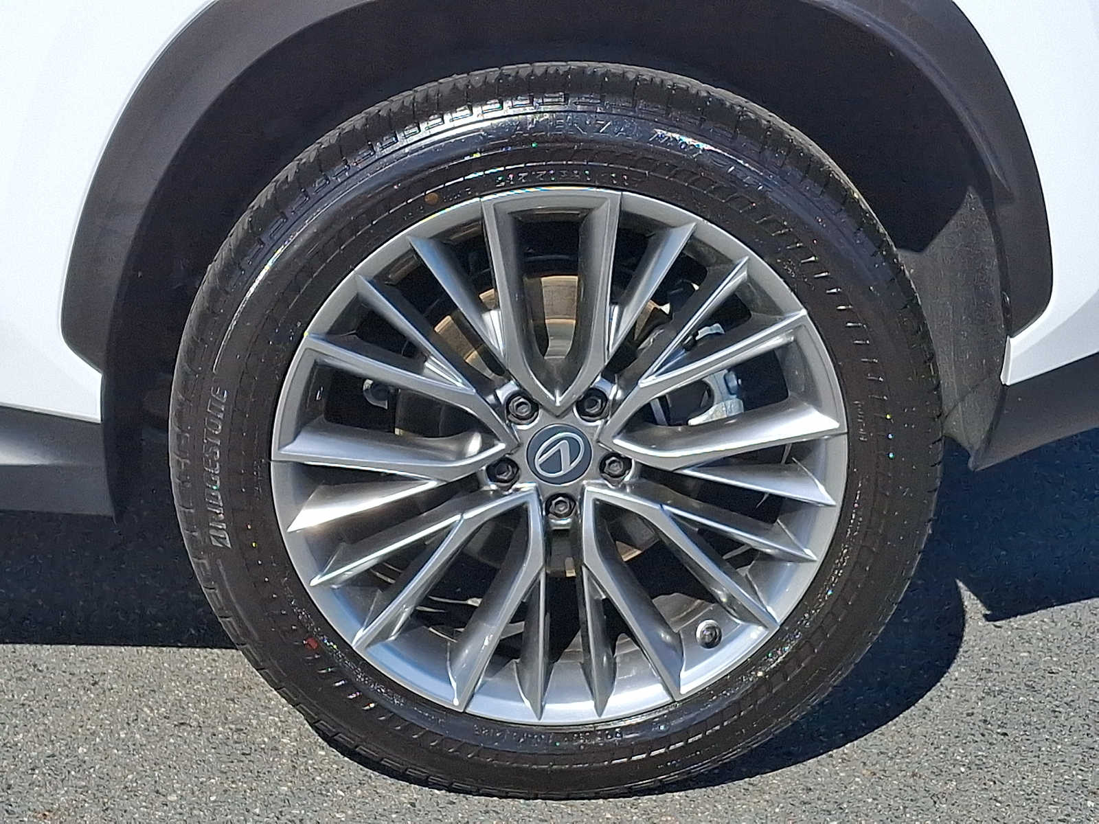 Thumbnail: 2026 Lexus ES - 6