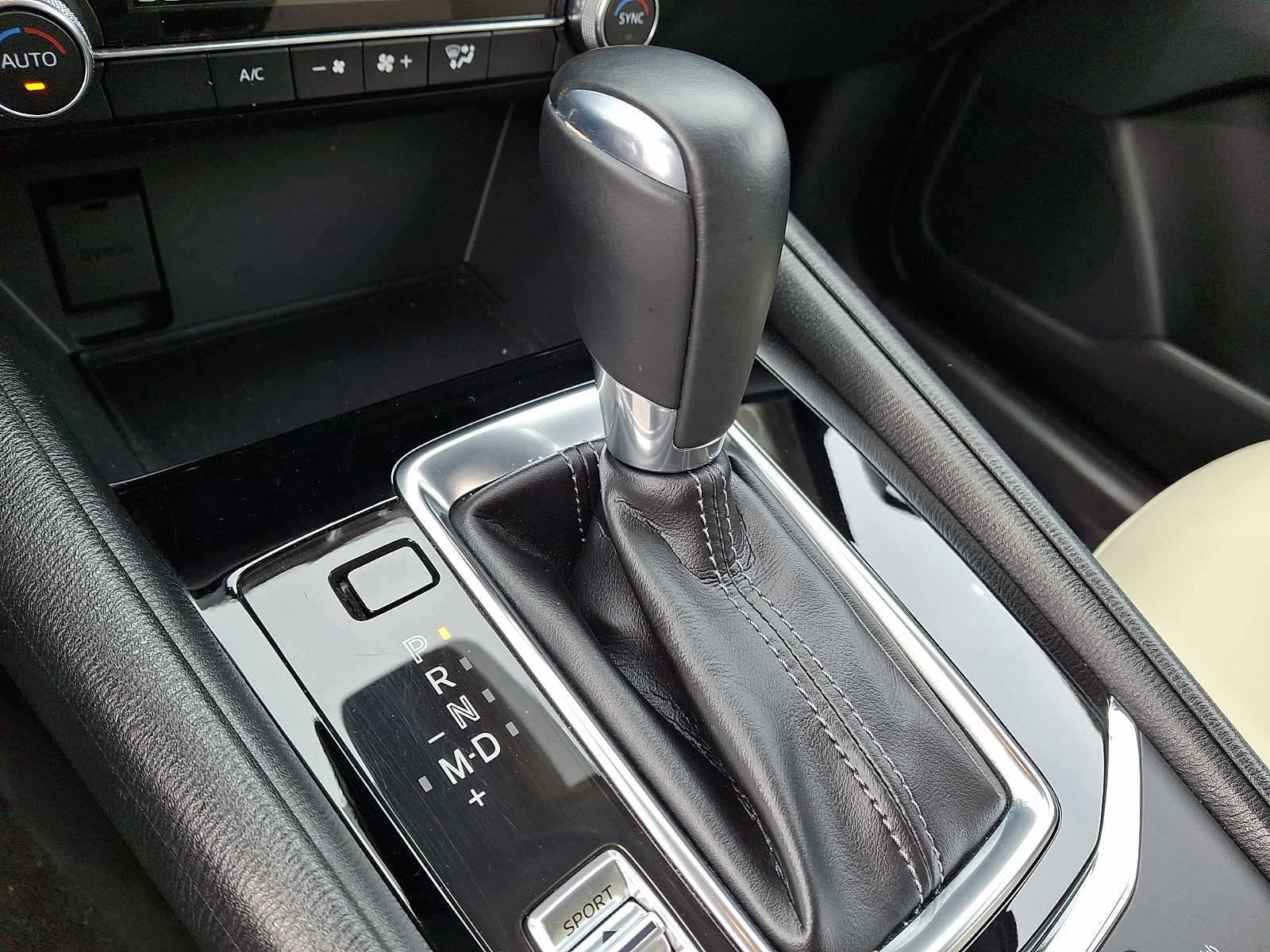 Thumbnail: 2023 Mazda CX-5 - 9