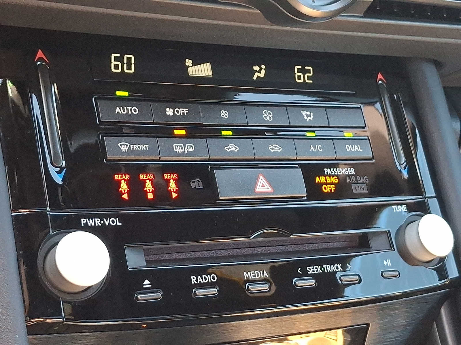 Thumbnail: 2023 Lexus IS - 14