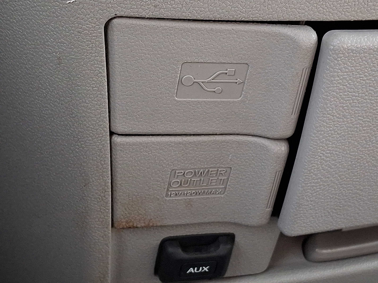 Thumbnail: 2014 Honda Odyssey - 25