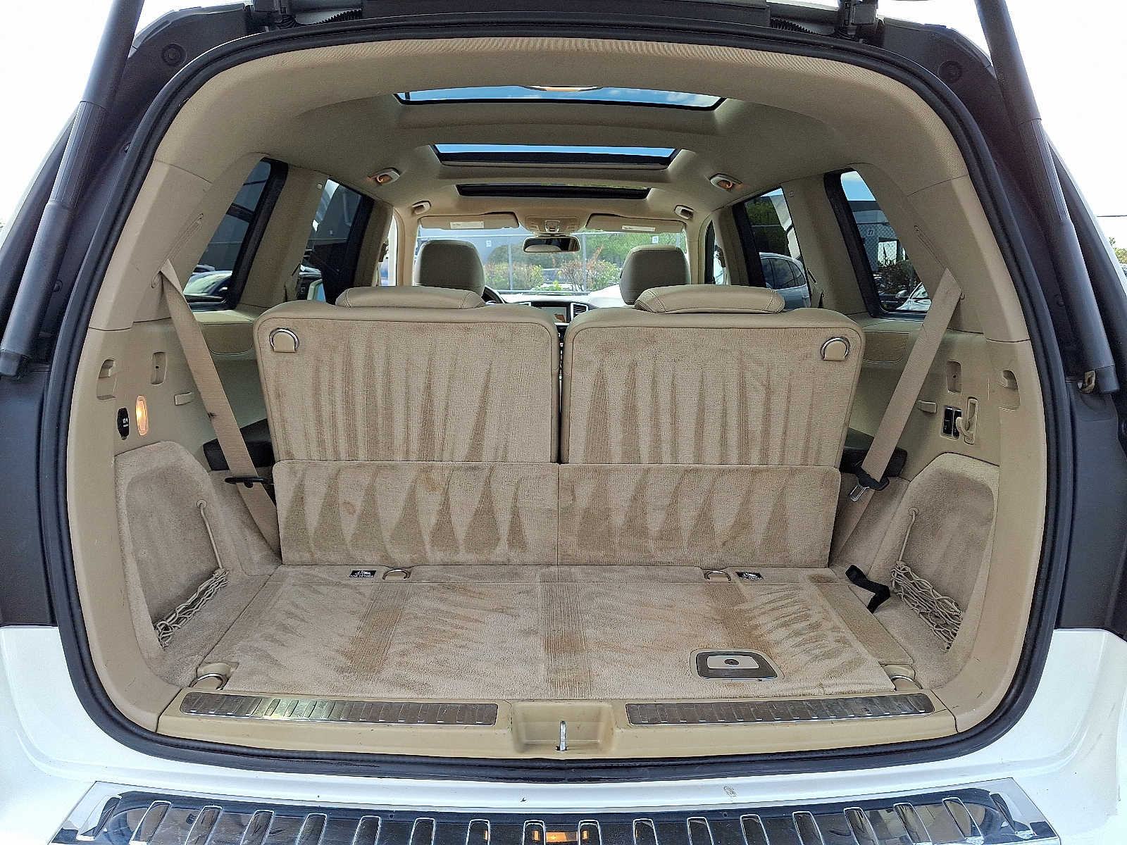 Thumbnail: 2013 Mercedes-Benz GL-Class - 28