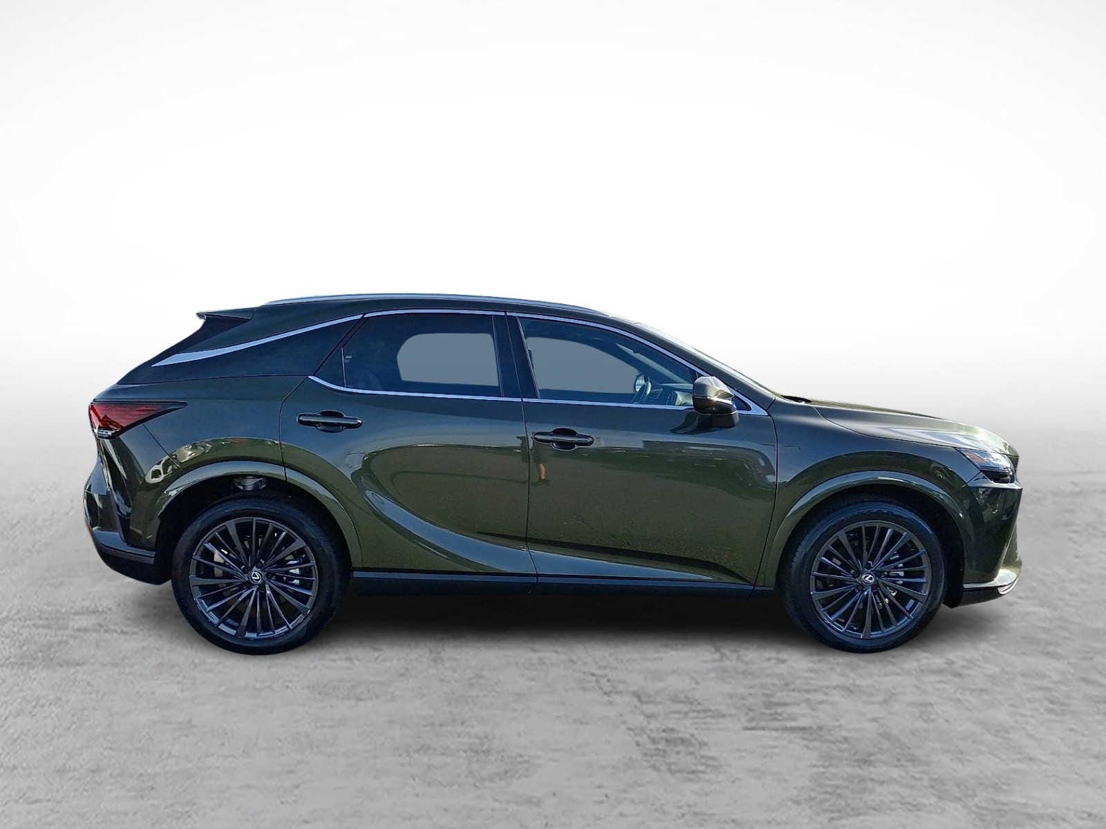 Thumbnail: 2025 Lexus RX - 4