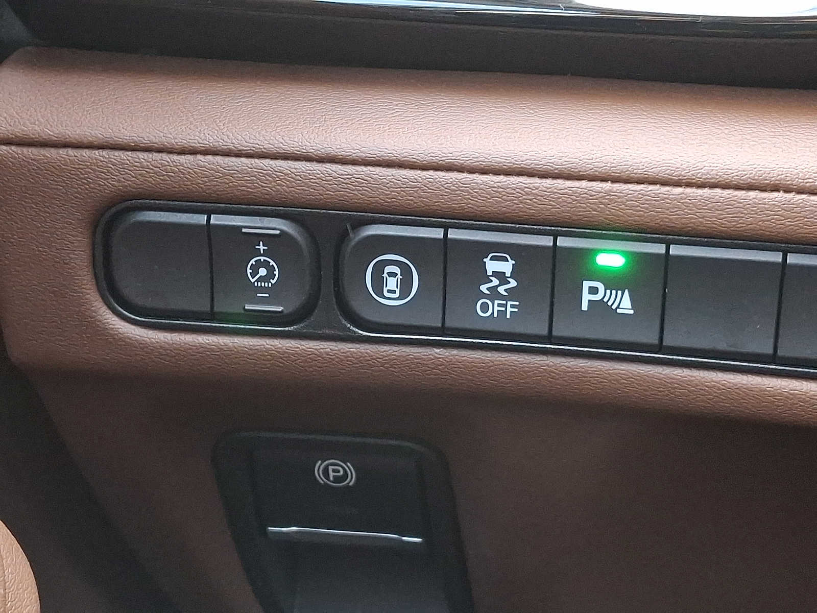 Thumbnail: 2023 Acura MDX - 22