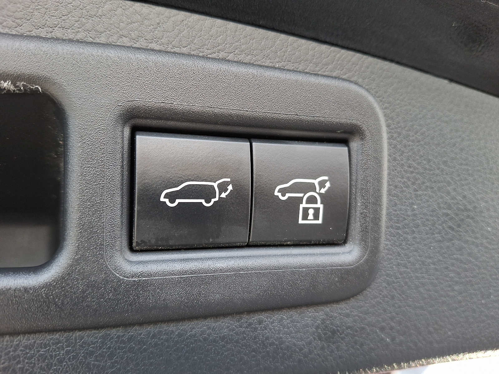 Thumbnail: 2024 Lexus RX - 27