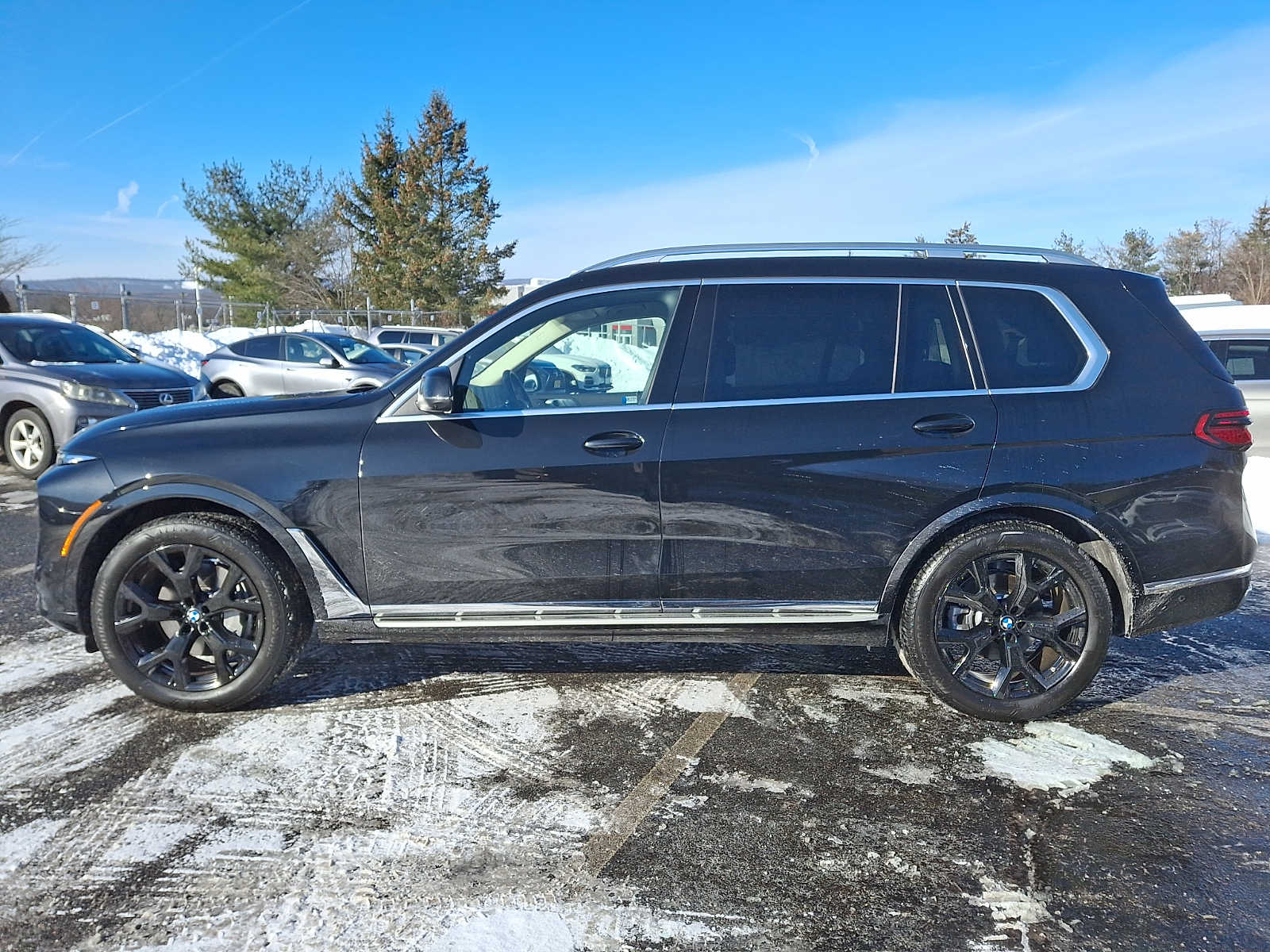 Thumbnail: 2026 BMW X7 - 5