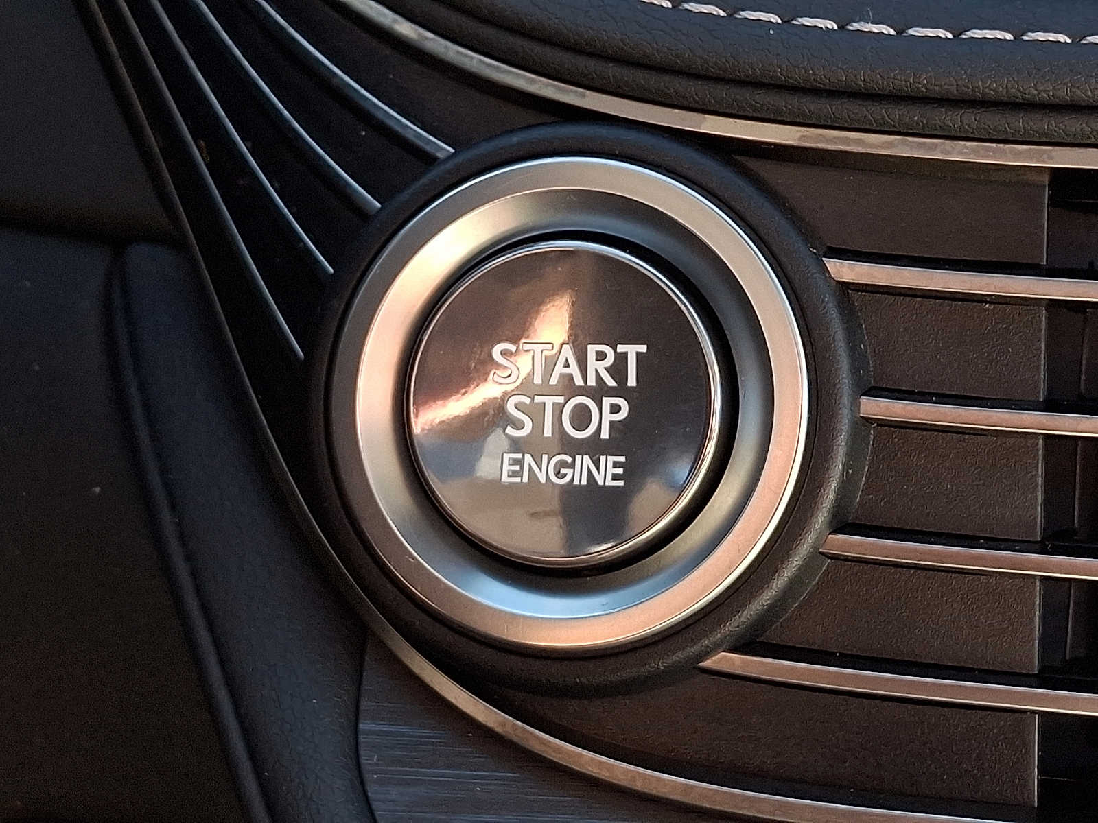 Thumbnail: 2020 Lexus LS - 22