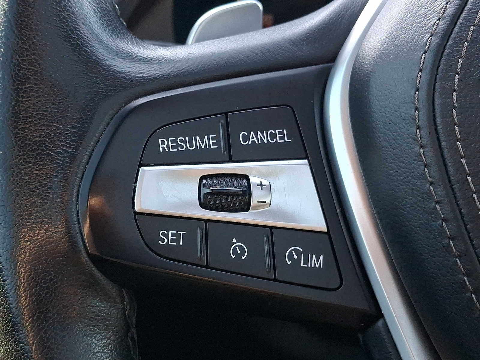 Thumbnail: 2023 BMW X5 - 18