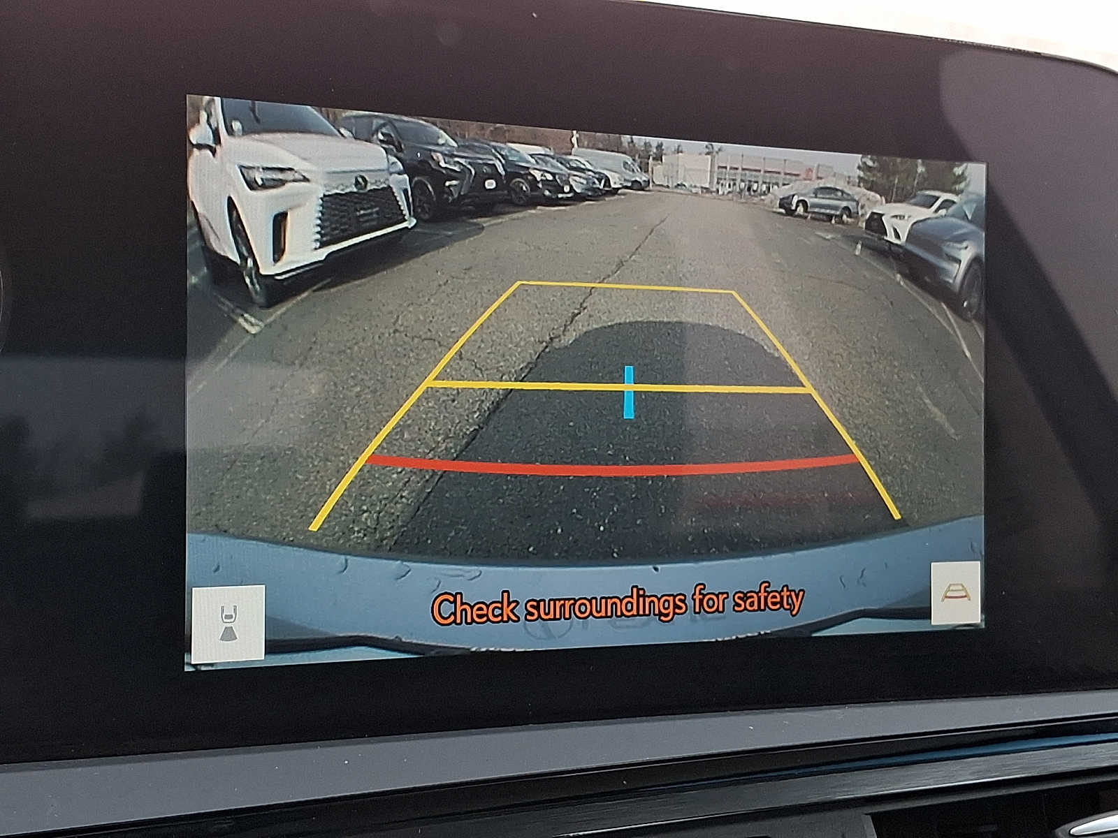 Thumbnail: 2023 Lexus ES - 16