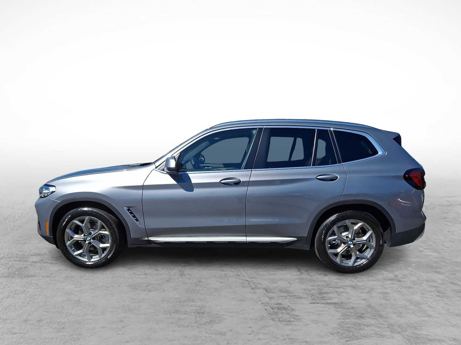 Thumbnail: 2023 BMW X3 - 6