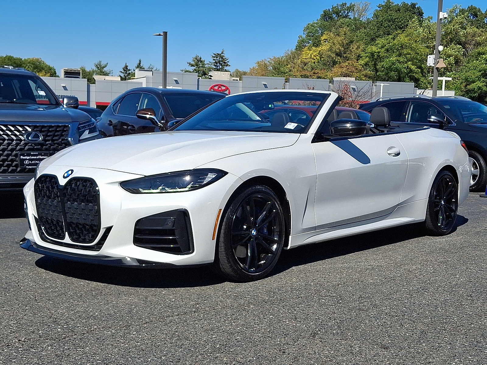 Thumbnail: 2022 BMW 4 Series - 1