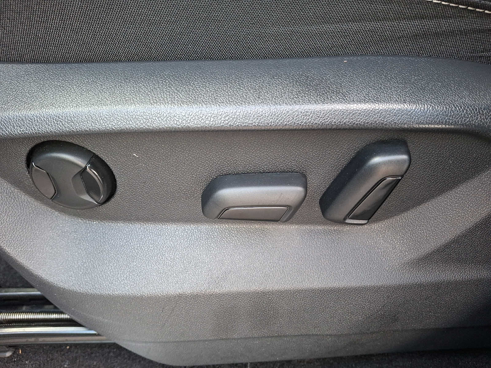 Thumbnail: 2022 Volkswagen Atlas - 13