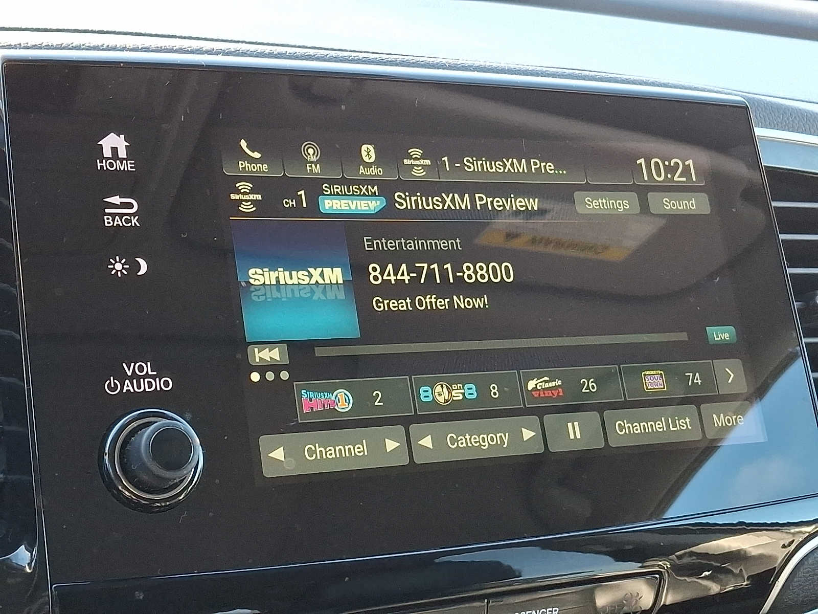 Thumbnail: 2019 Honda Pilot - 17