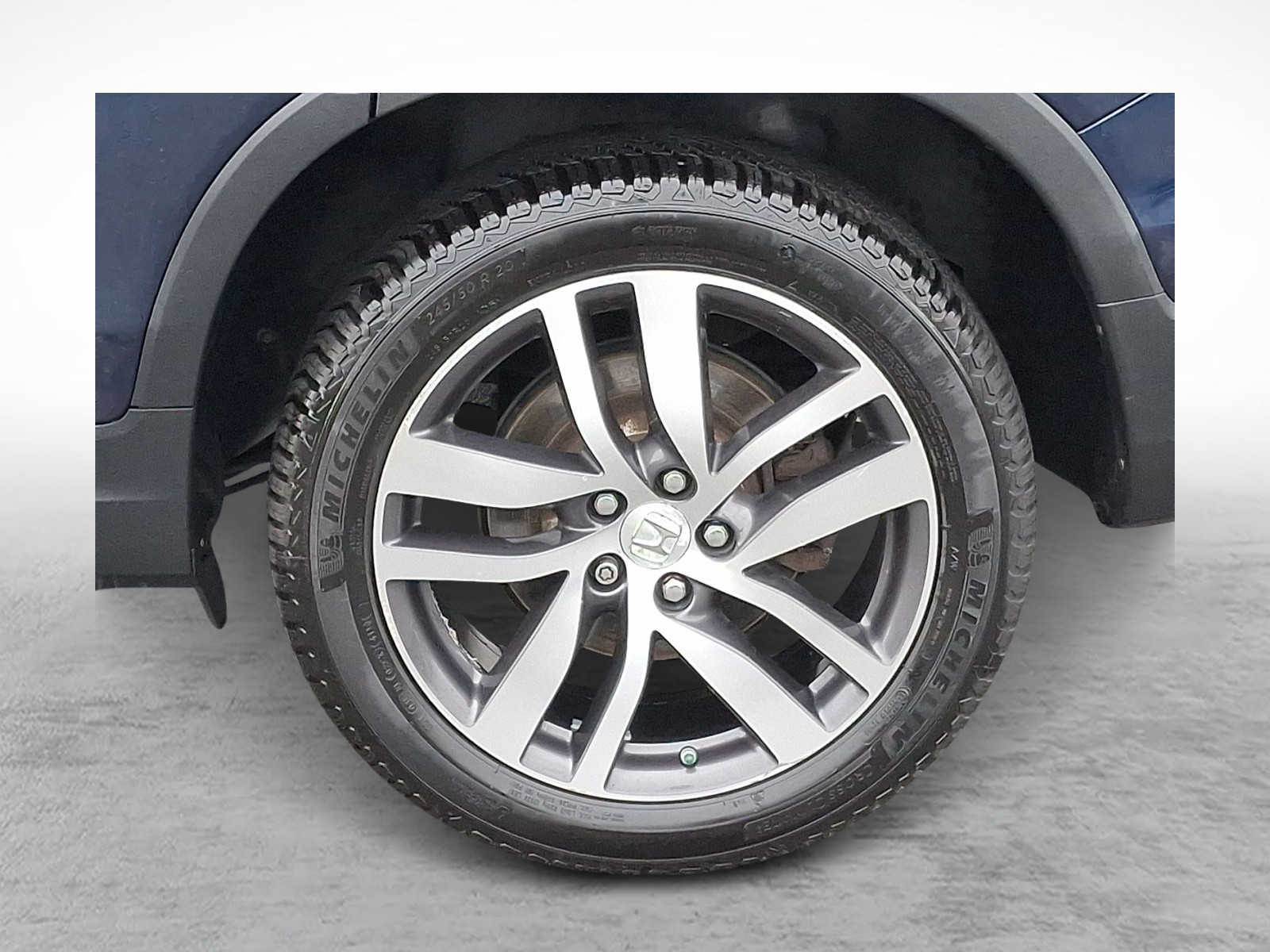 Thumbnail: 2017 Honda Pilot - 6