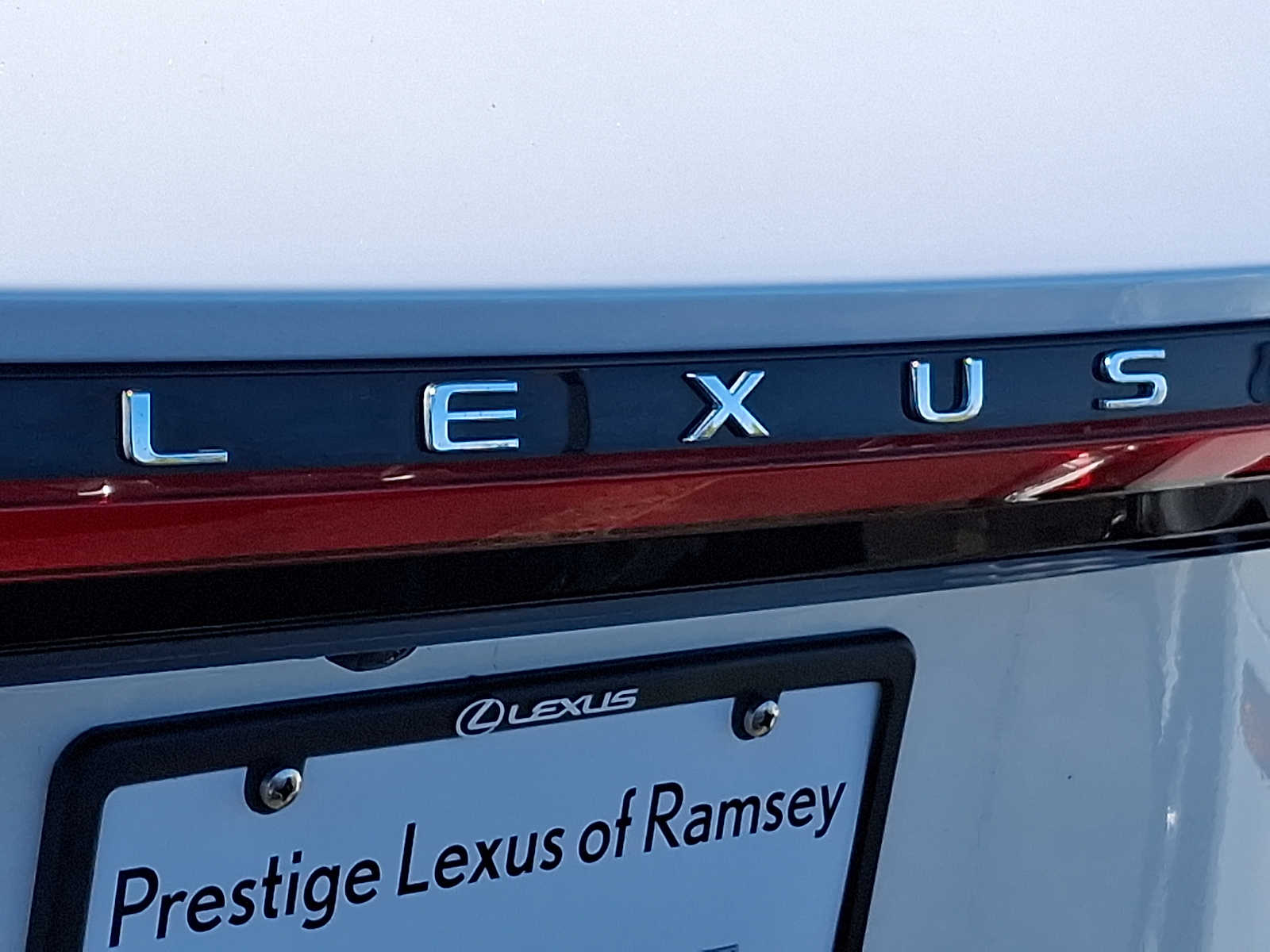 Thumbnail: 2023 Lexus RX - 29