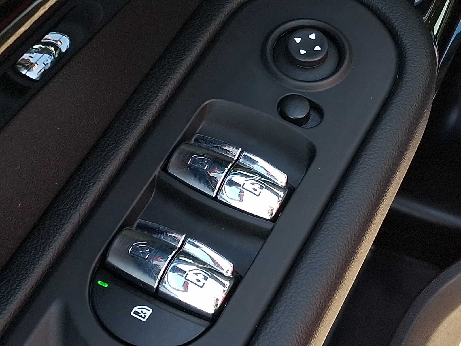 Thumbnail: 2023 MINI Cooper Countryman - 23