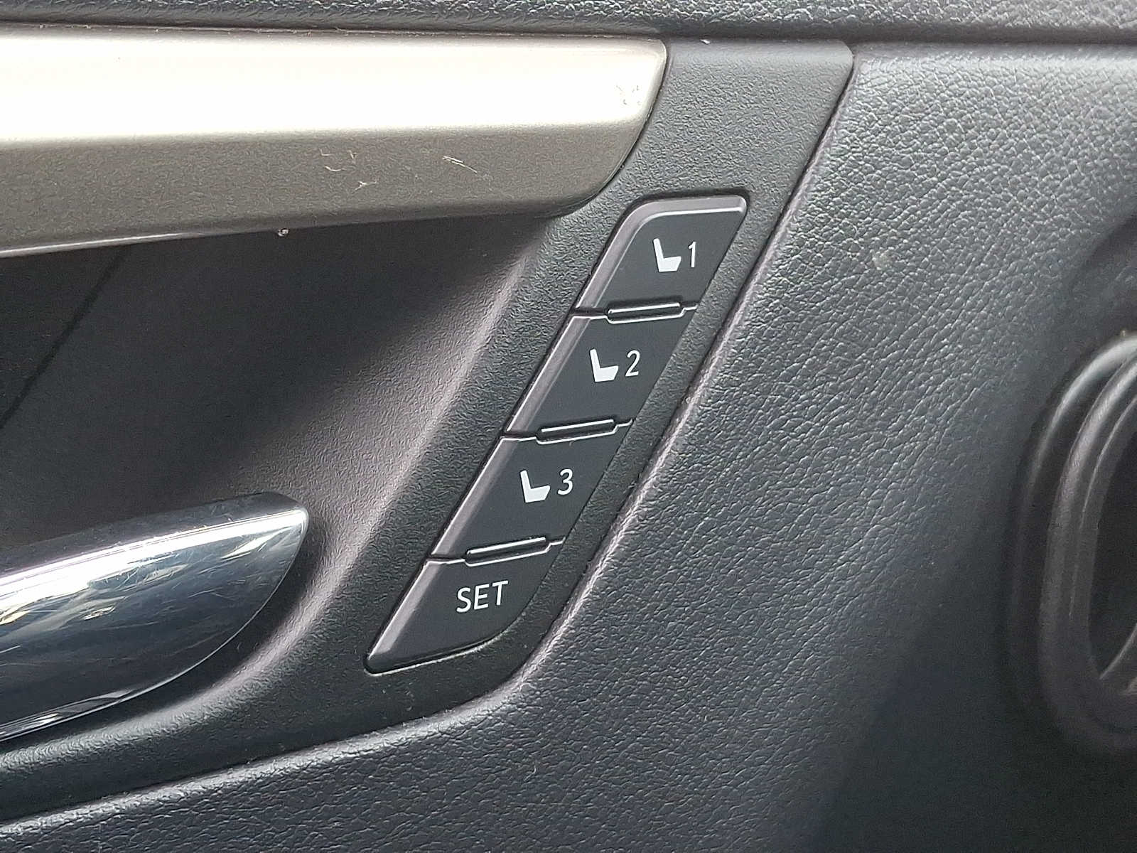 Thumbnail: 2020 Lexus RX - 24