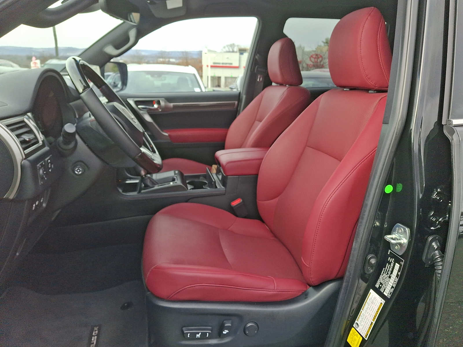 Thumbnail: 2023 Lexus GX - 10