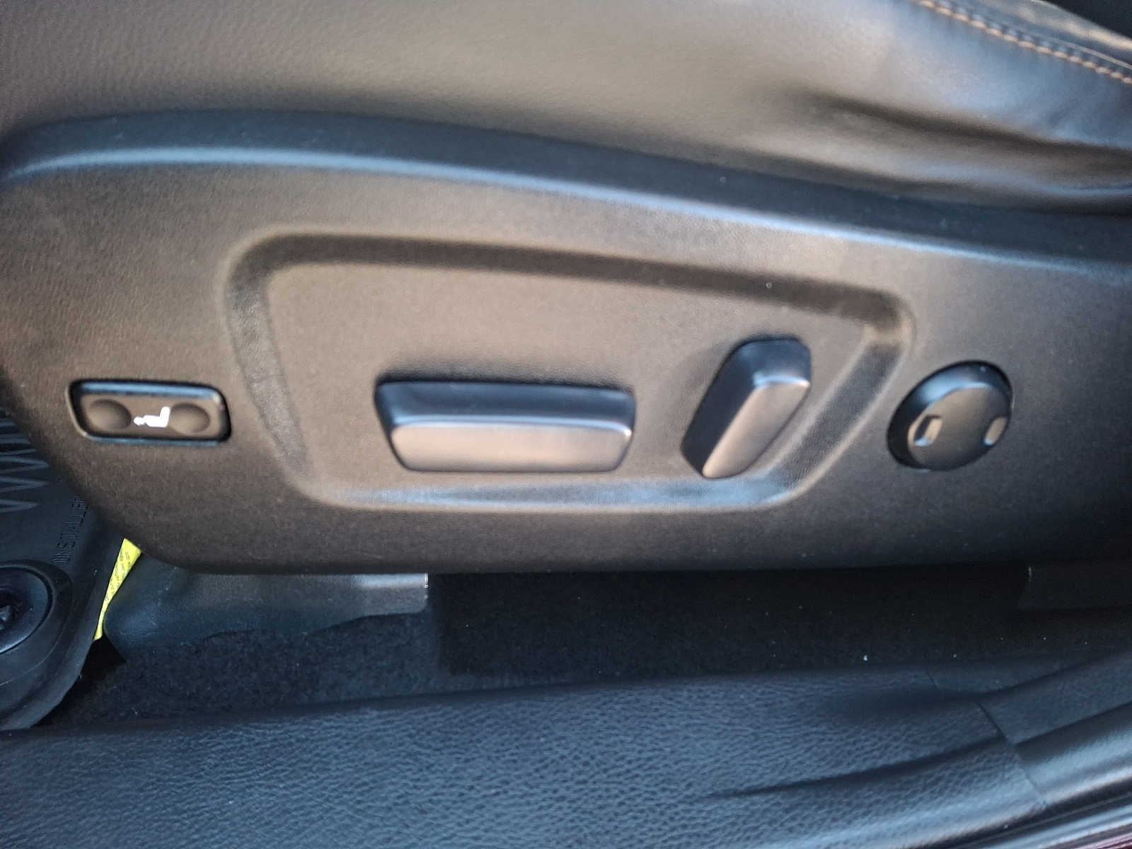 Thumbnail: 2019 Toyota Highlander - 11