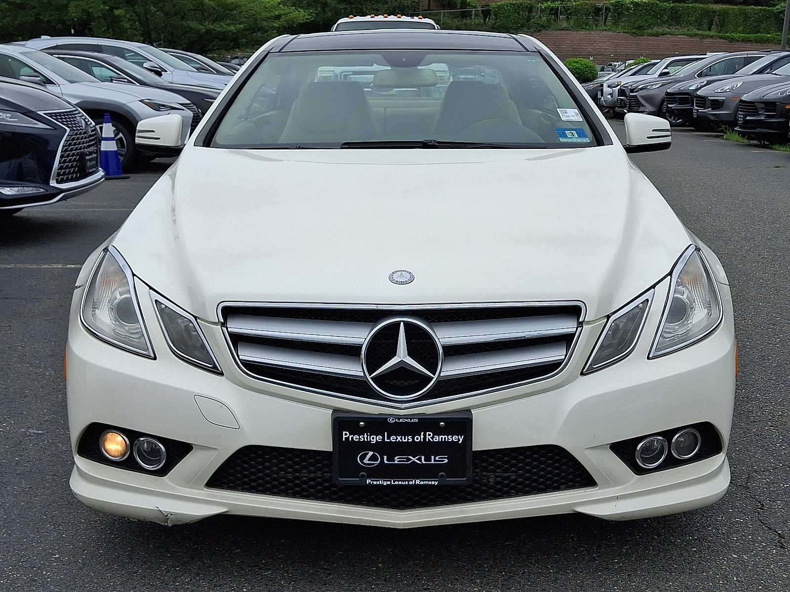 Thumbnail: 2010 Mercedes-Benz E-Class - 2