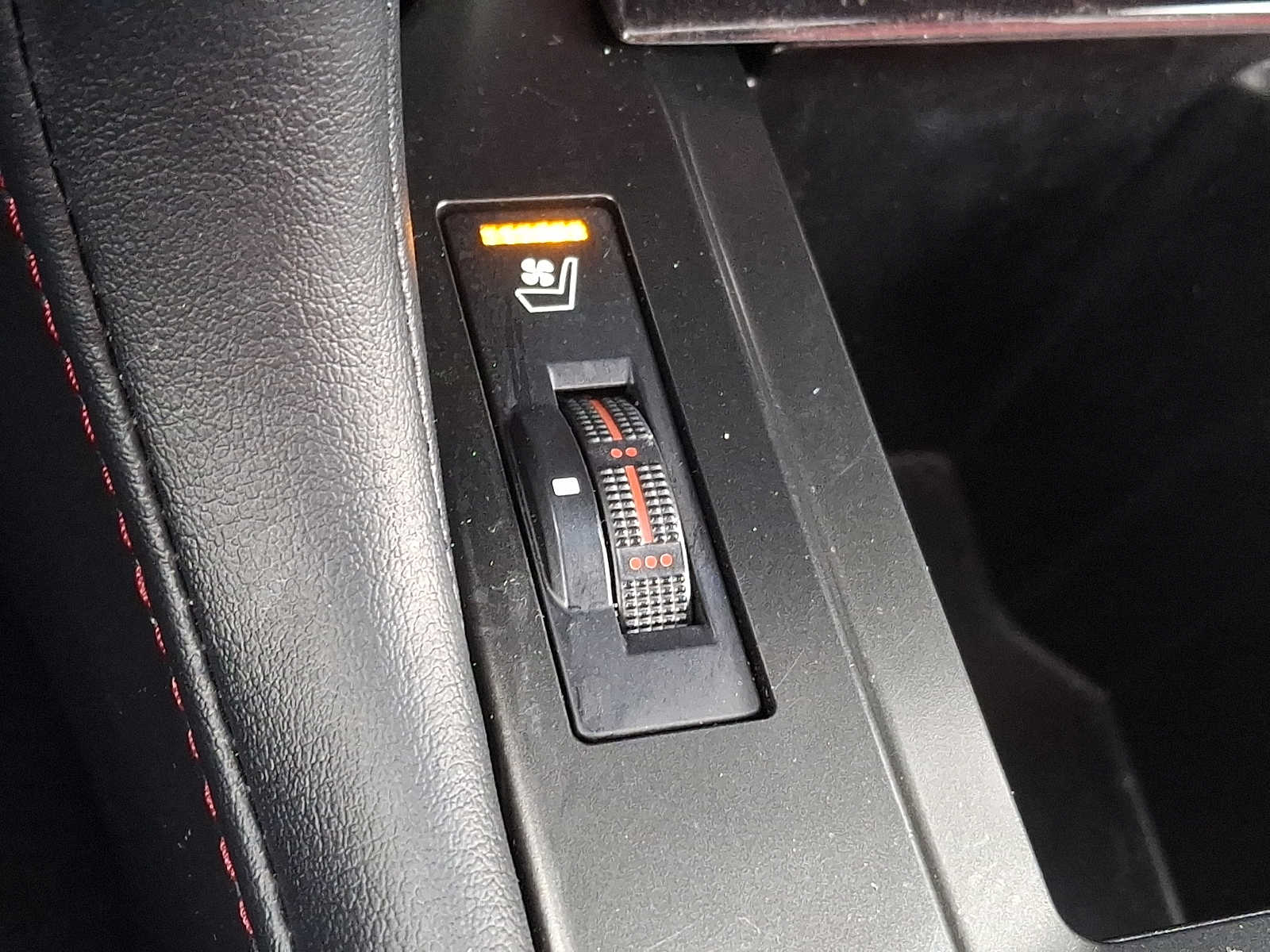 Thumbnail: 2023 Lexus GX - 20