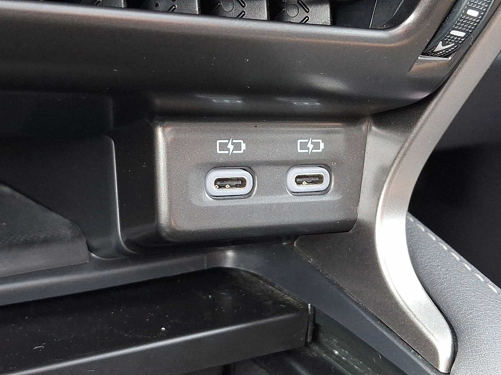 Thumbnail: 2023 Lexus RX - 21