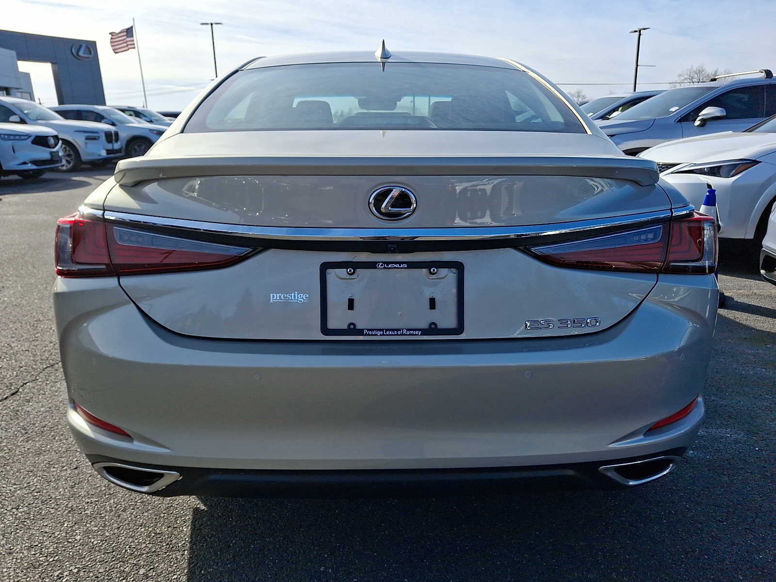 Thumbnail: 2025 Lexus ES - 5