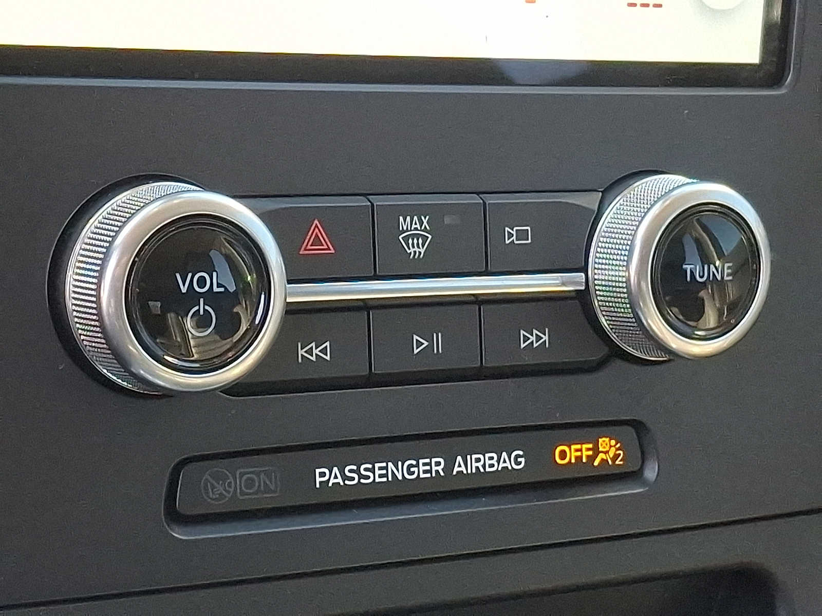 Thumbnail: 2022 Ford Edge - 13