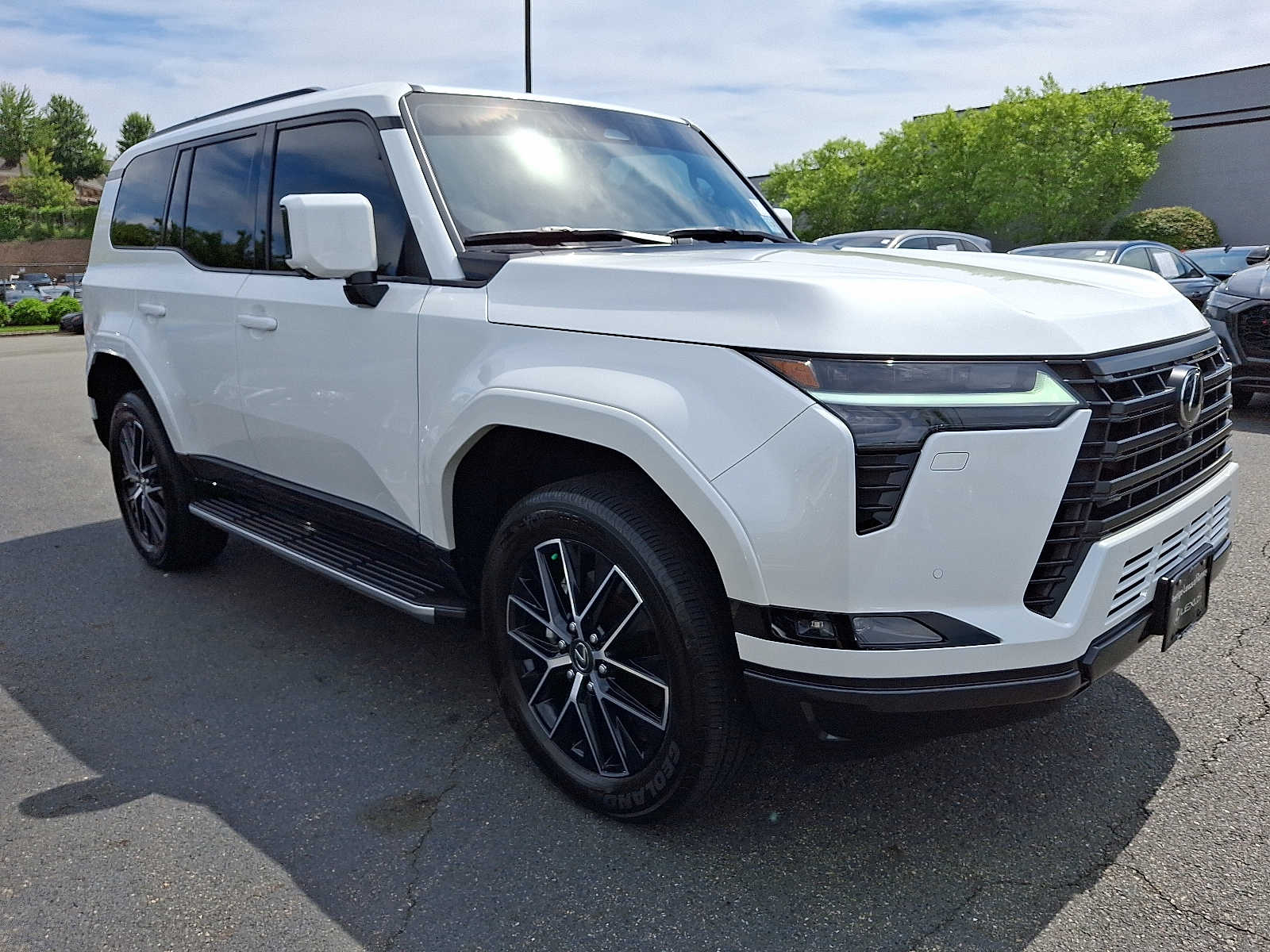 Thumbnail: 2024 Lexus GX - 3