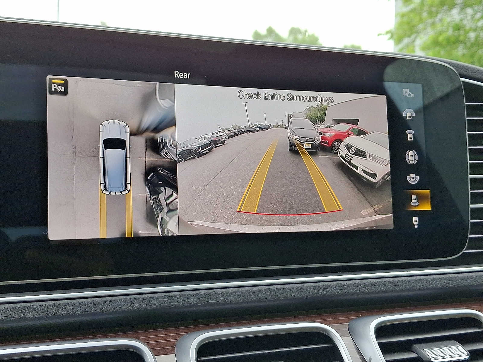 2022 Mercedes-Benz GLS 450 4MATIC 17