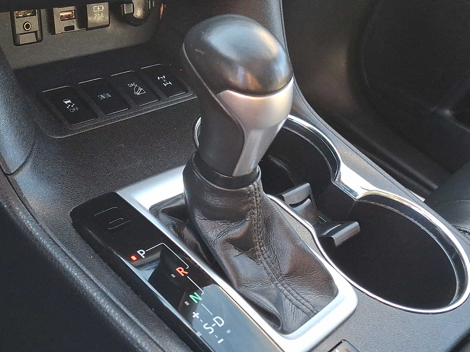 Thumbnail: 2019 Toyota Highlander - 13