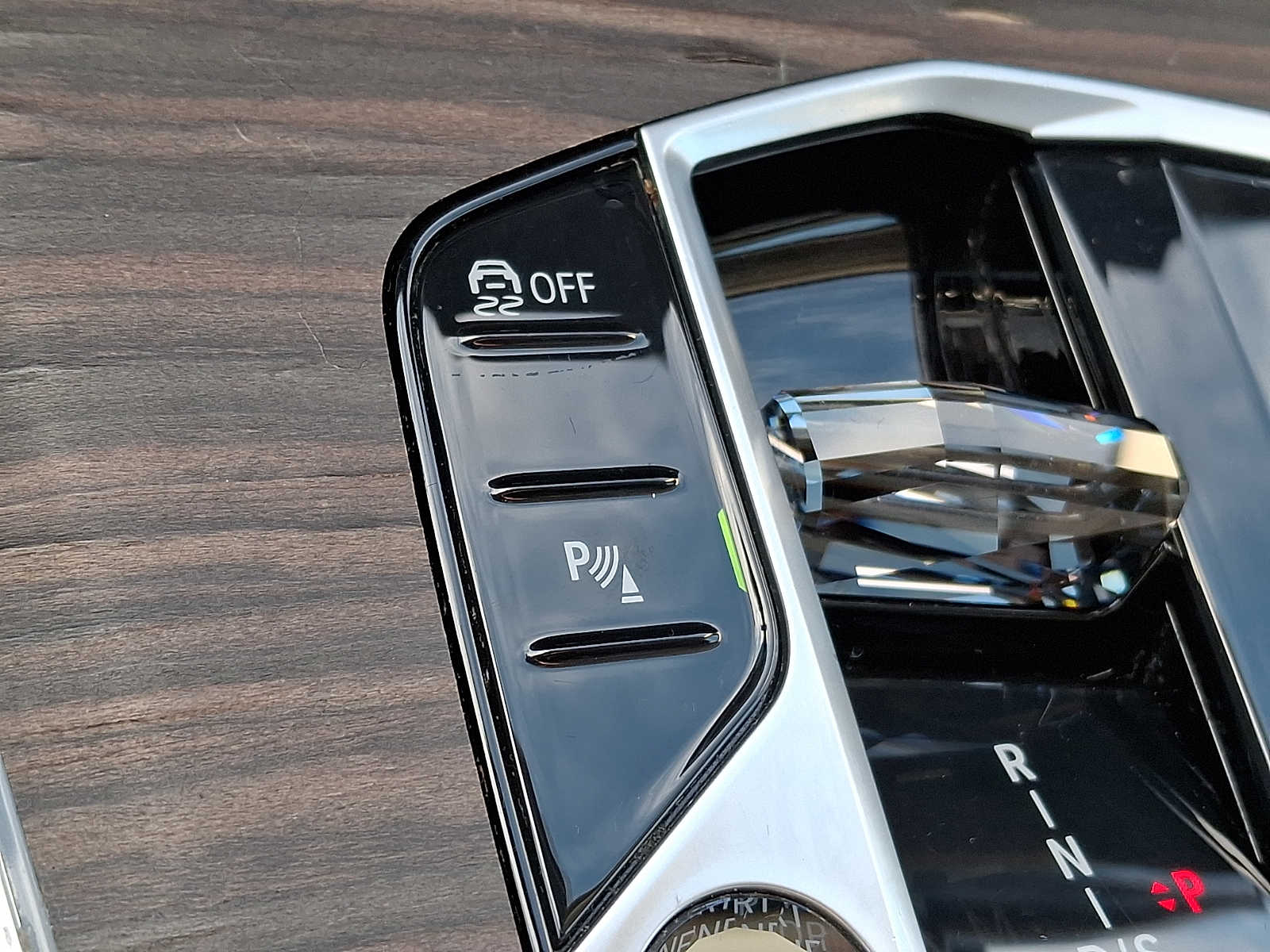 Thumbnail: 2023 BMW X7 - 18