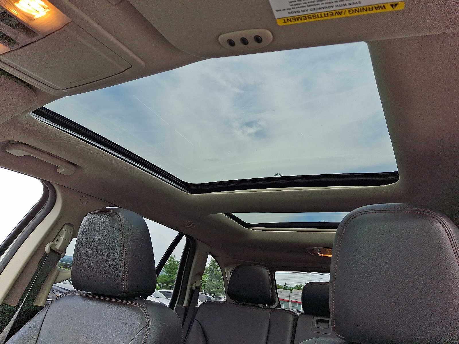 Thumbnail: 2011 Ford Edge - 12