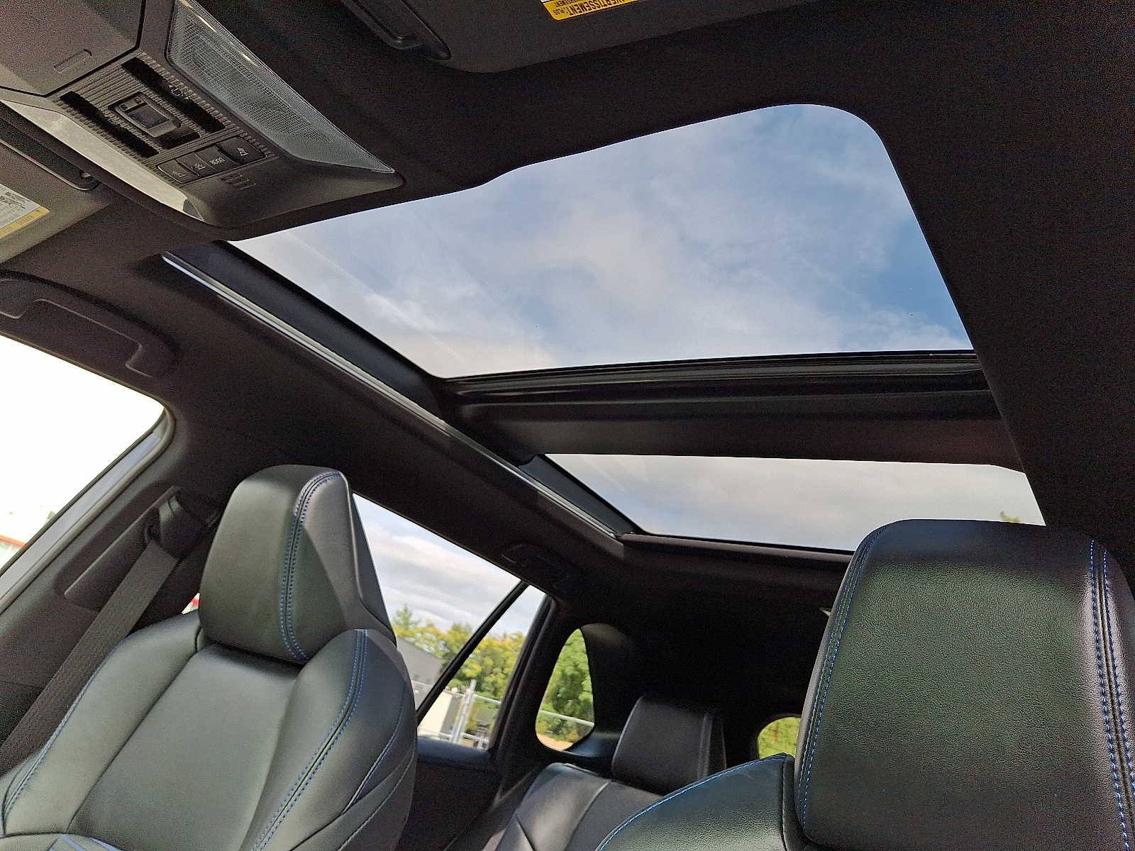 Thumbnail: 2020 Toyota RAV4 - 13