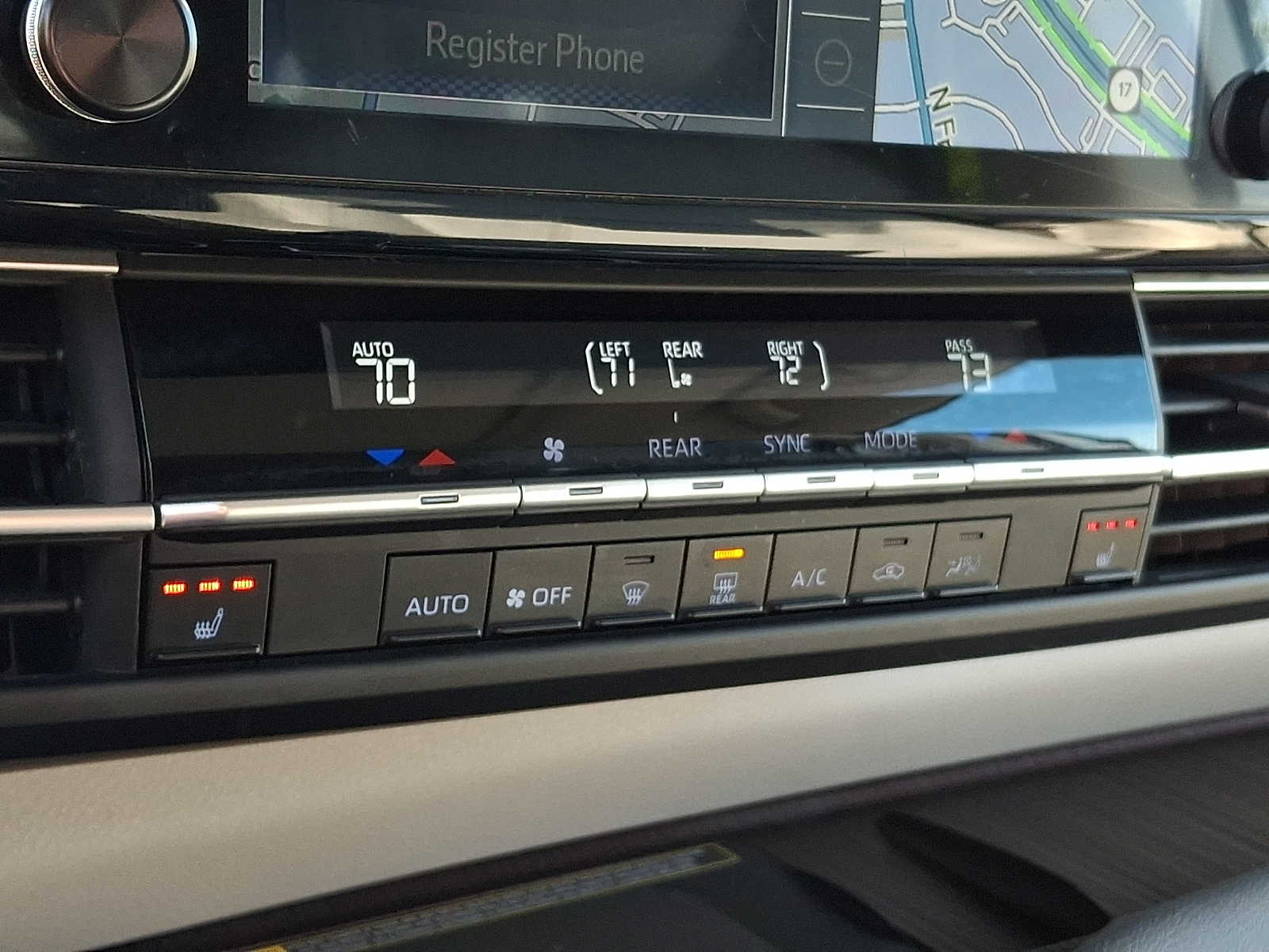 Thumbnail: 2024 Toyota Sienna - 14