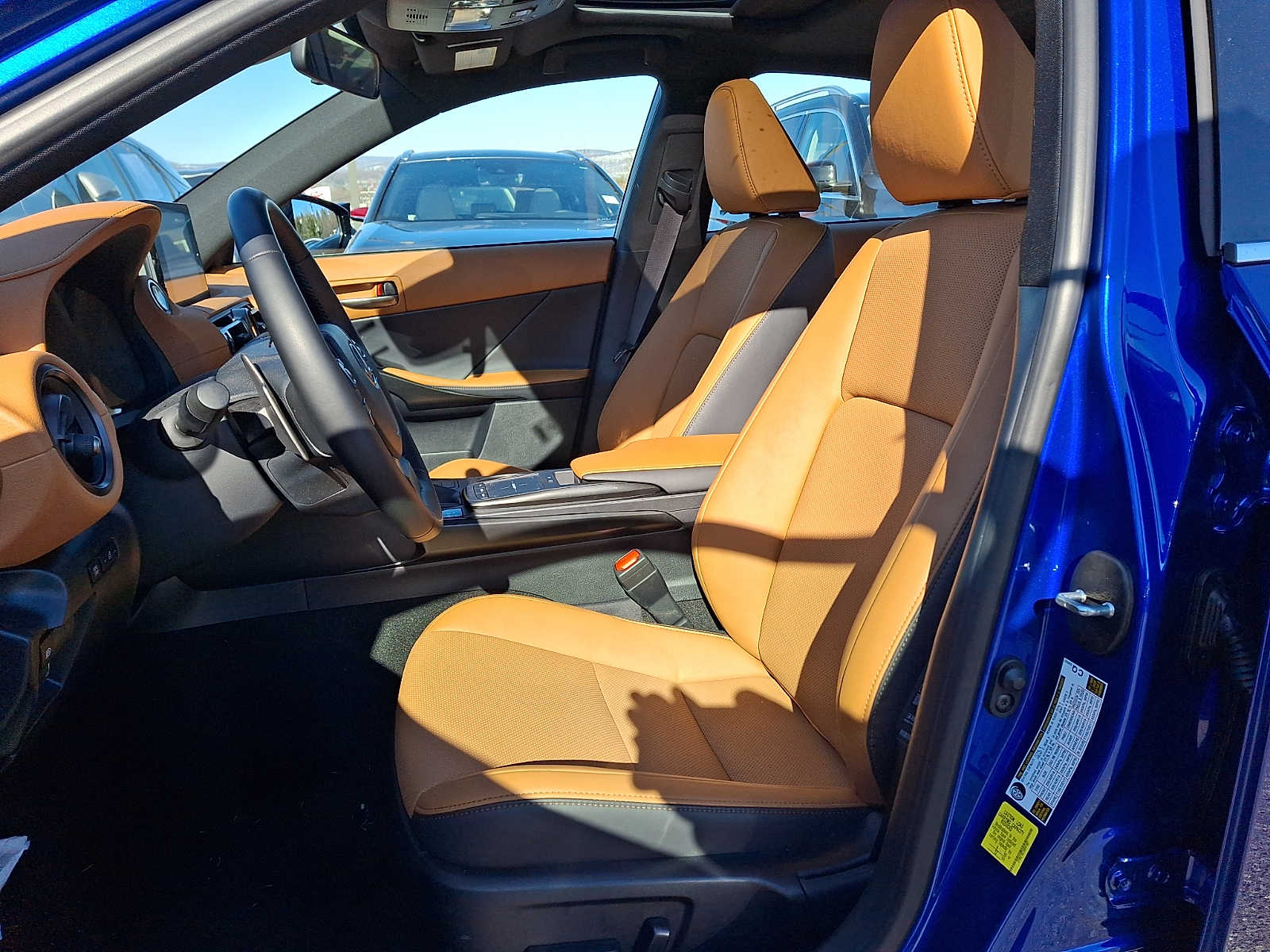 Thumbnail: 2025 Lexus IS - 10