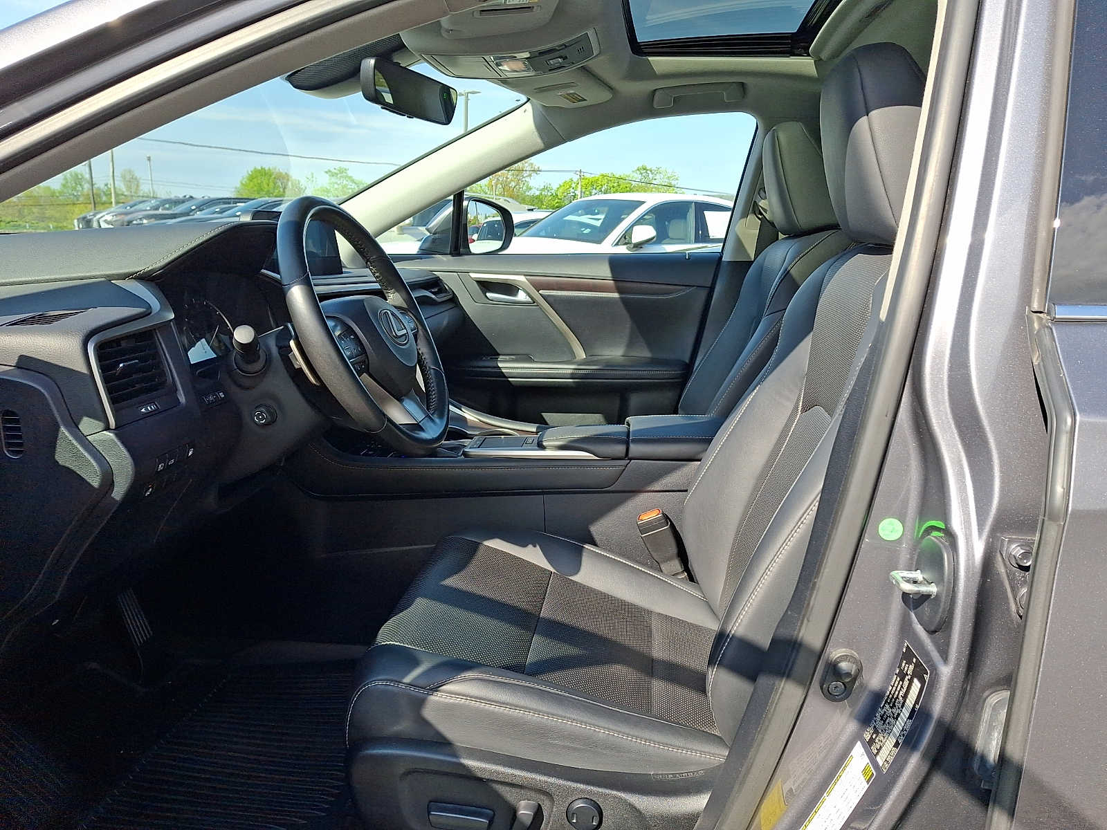 Thumbnail: 2021 Lexus RX - 10