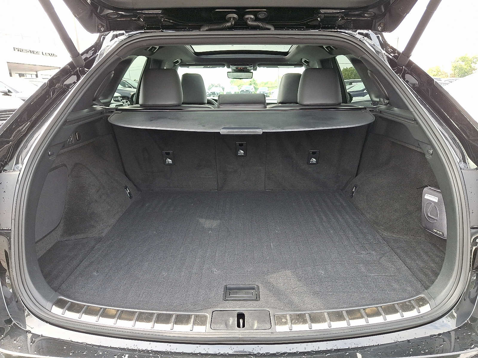 Thumbnail: 2023 Lexus RX - 27